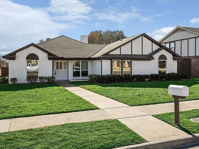 1710 Hanover Drive, Richardson, TX 75081