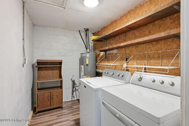 3011 Blevins Gap Rd, Louisville, KY 40272