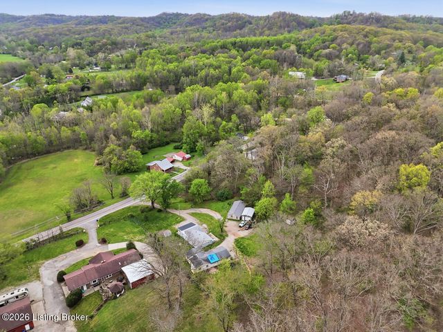 3011 Blevins Gap Rd, Louisville, KY 40272
