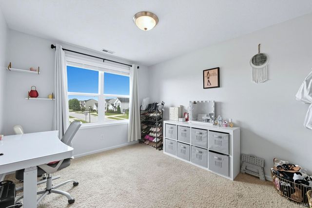 15330 Cypress Pointe Drive, Fort Wayne, IN 46818