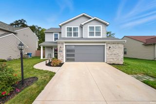 15330 Cypress Pointe Drive, Fort Wayne, IN 46818
