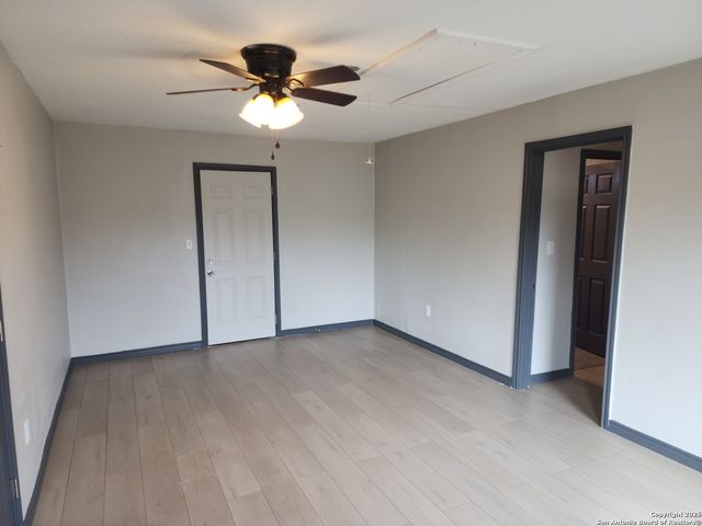 20335 CAMPBELLTON RD, San Antonio, TX 78264