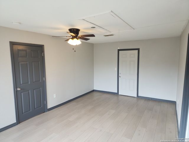 20335 CAMPBELLTON RD, San Antonio, TX 78264