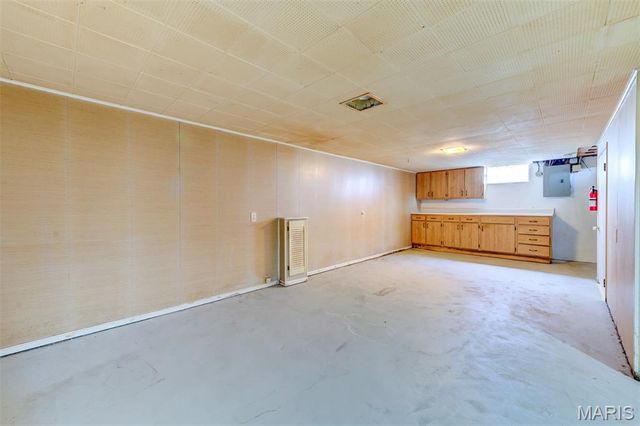 2935 Hilleman Avenue, St Louis, MO 63114