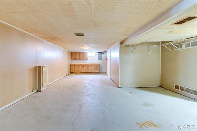 2935 Hilleman Avenue, St Louis, MO 63114