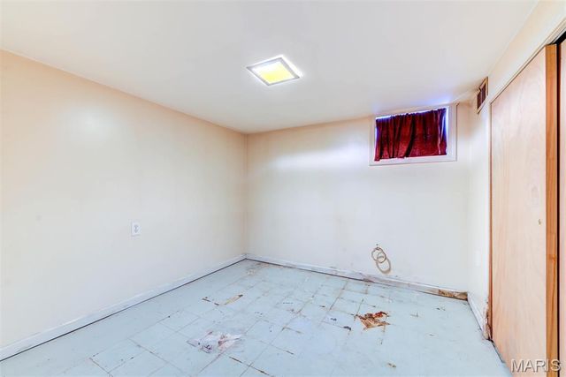 2935 Hilleman Avenue, St Louis, MO 63114