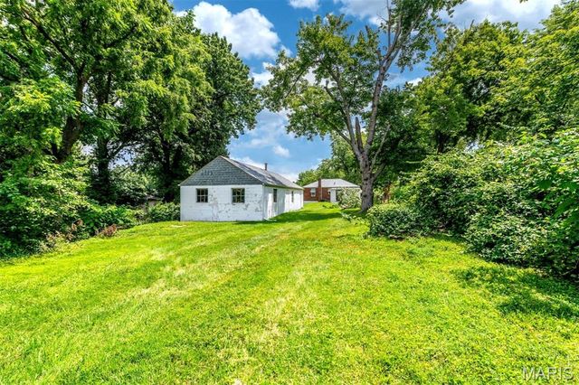 2935 Hilleman Avenue, St Louis, MO 63114