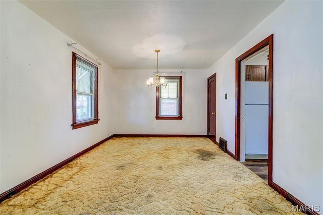 2935 Hilleman Avenue, St Louis, MO 63114