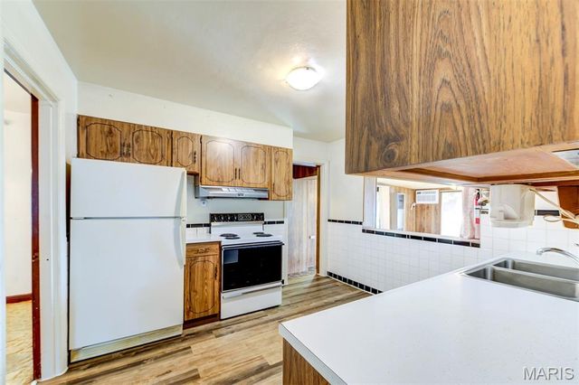 2935 Hilleman Avenue, St Louis, MO 63114