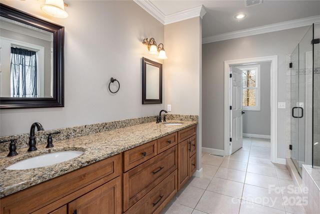 98 Sovereign Lane, Fairview, NC 28730