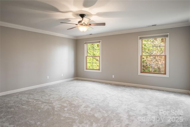 98 Sovereign Lane, Fairview, NC 28730