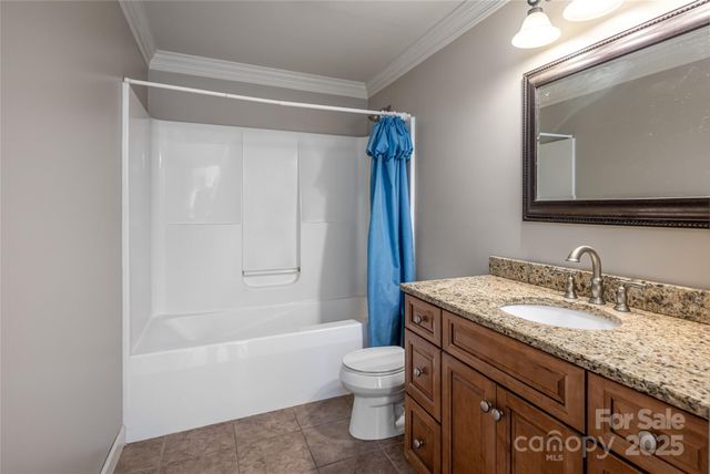 98 Sovereign Lane, Fairview, NC 28730