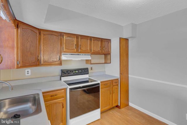 70 ORCHARD CT, Royersford, PA 19468