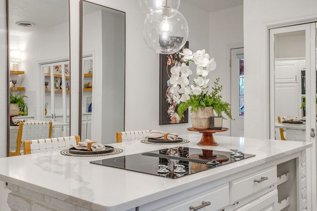 4101 El Campo Avenue, Fort Worth, TX 76107