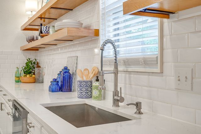 4101 El Campo Avenue, Fort Worth, TX 76107