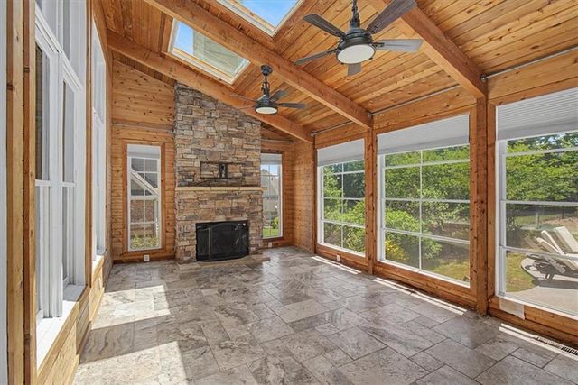 94 Brisbane Drive, Acworth, GA 30101