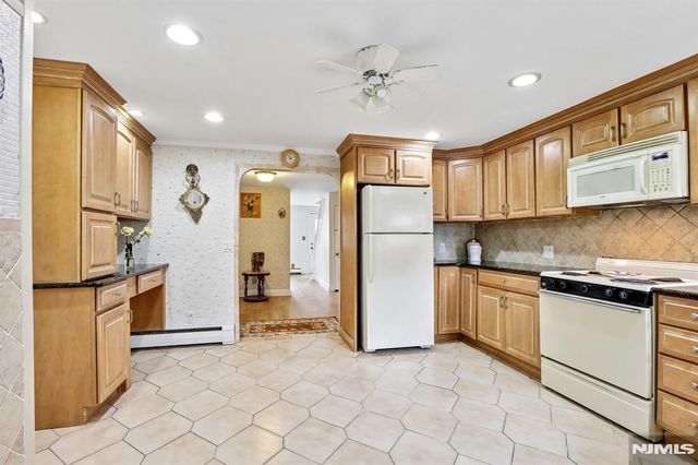 18 Patterson Street, Harrison, NJ 07029