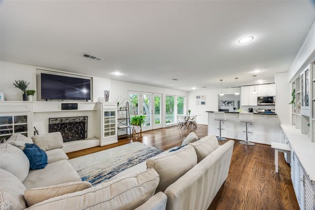 11539 Cromwell Circle, Dallas, TX 75229