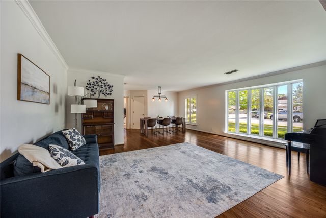 11539 Cromwell Circle, Dallas, TX 75229