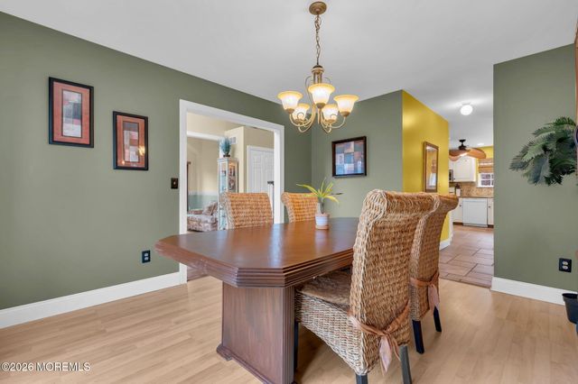 107 Shenandoah Boulevard, Toms River, NJ 08753