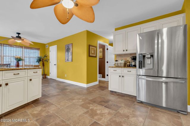 107 Shenandoah Boulevard, Toms River, NJ 08753