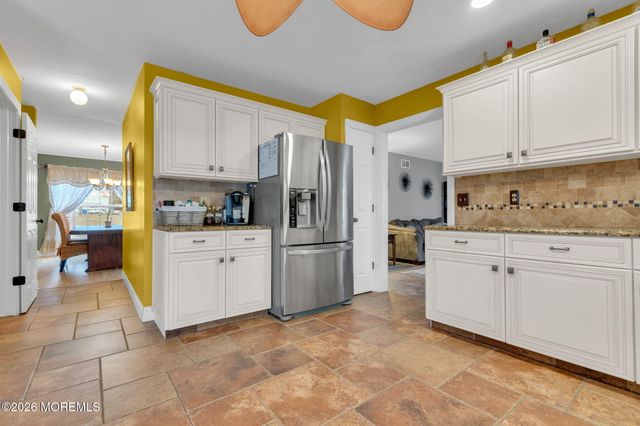 107 Shenandoah Boulevard, Toms River, NJ 08753