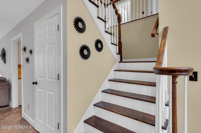 107 Shenandoah Boulevard, Toms River, NJ 08753