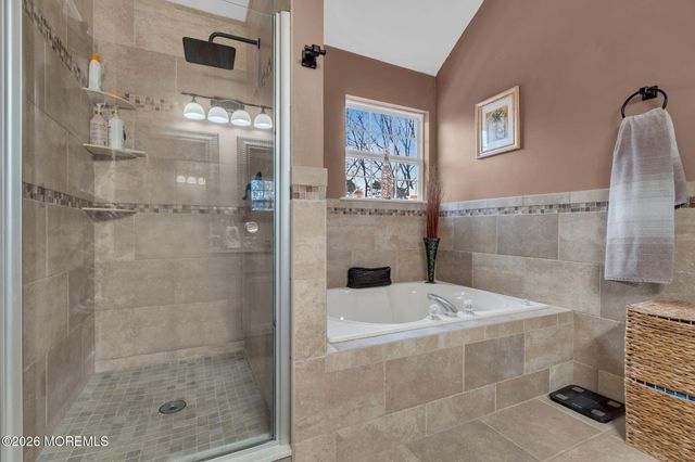 107 Shenandoah Boulevard, Toms River, NJ 08753