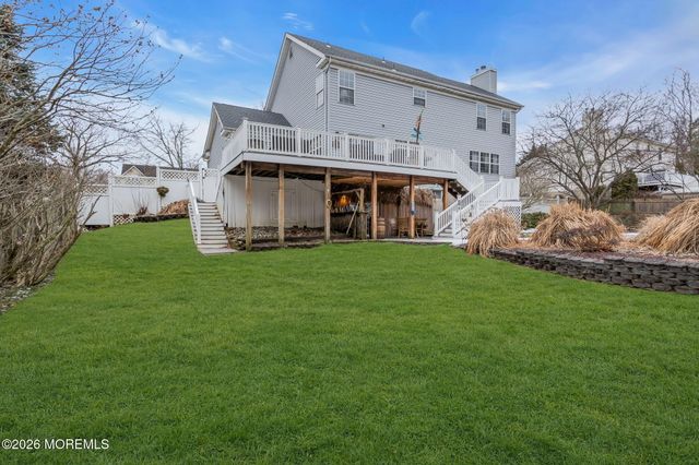 107 Shenandoah Boulevard, Toms River, NJ 08753