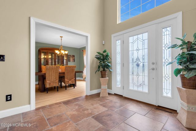 107 Shenandoah Boulevard, Toms River, NJ 08753