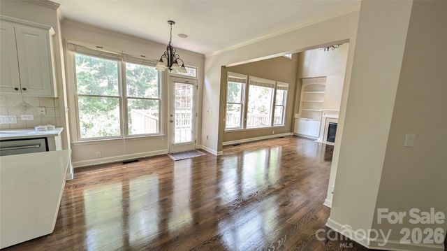 2421 Arden Gate Lane, Charlotte, NC 28262