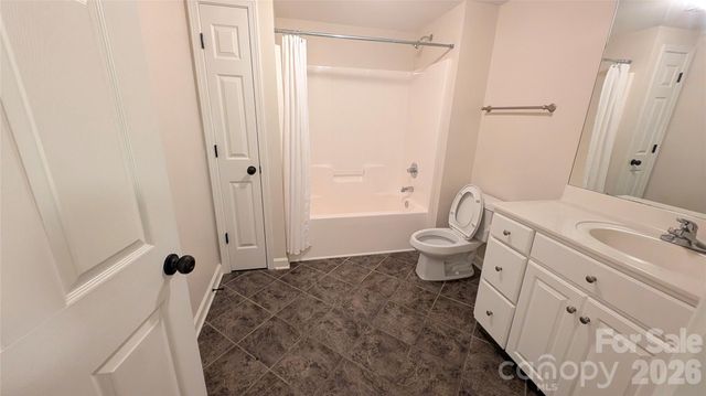 2421 Arden Gate Lane, Charlotte, NC 28262