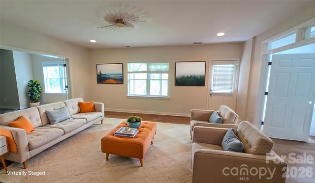 2421 Arden Gate Lane, Charlotte, NC 28262