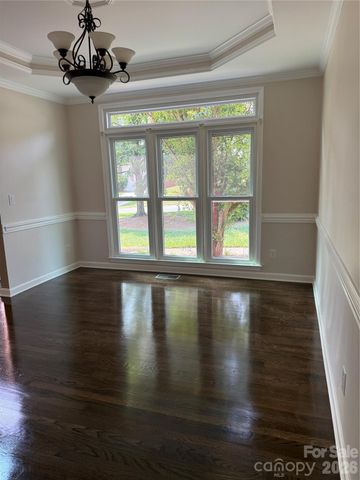 2421 Arden Gate Lane, Charlotte, NC 28262
