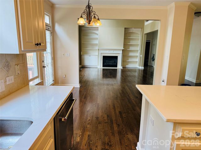 2421 Arden Gate Lane, Charlotte, NC 28262