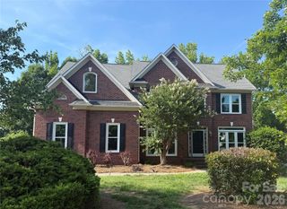 2421 Arden Gate Lane, Charlotte, NC 28262
