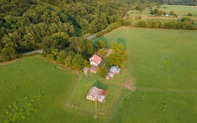 1545 Cedar Hill Rd, Kingston Springs, TN 37082