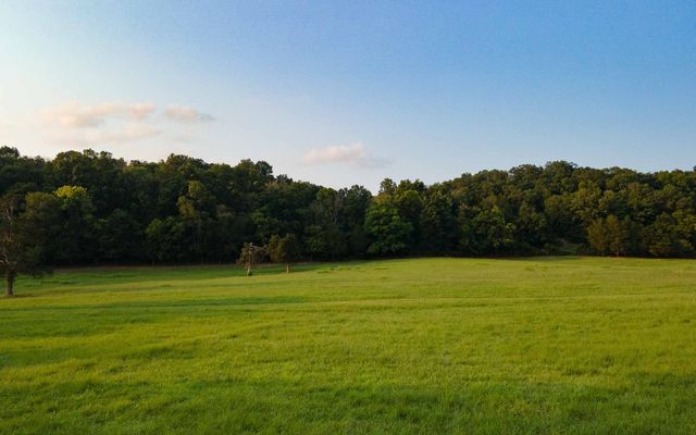 1545 Cedar Hill Rd, Kingston Springs, TN 37082