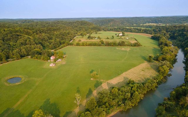 1545 Cedar Hill Rd, Kingston Springs, TN 37082