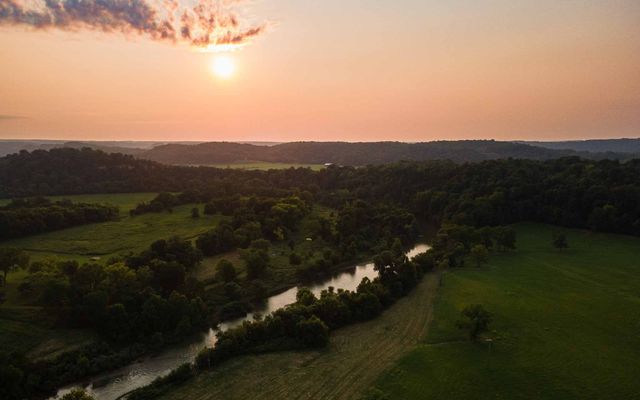 1545 Cedar Hill Rd, Kingston Springs, TN 37082
