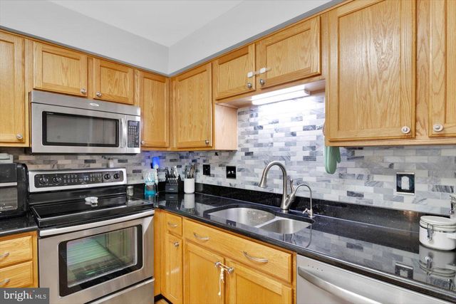105 MILLSTREAM RD, Pine Hill, NJ 08021