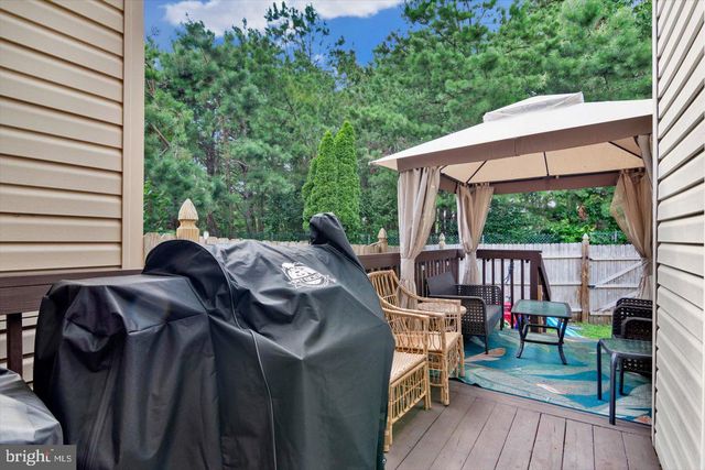 105 MILLSTREAM RD, Pine Hill, NJ 08021