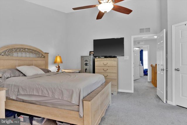105 MILLSTREAM RD, Pine Hill, NJ 08021