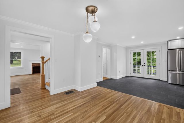 2 Sweetbriar Lane, Rochester, NH 03867