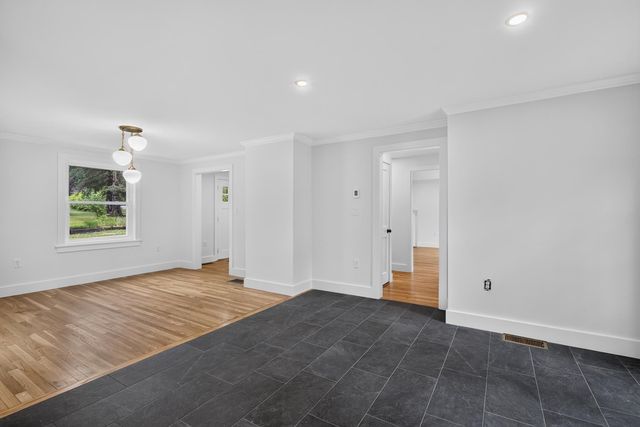 2 Sweetbriar Lane, Rochester, NH 03867