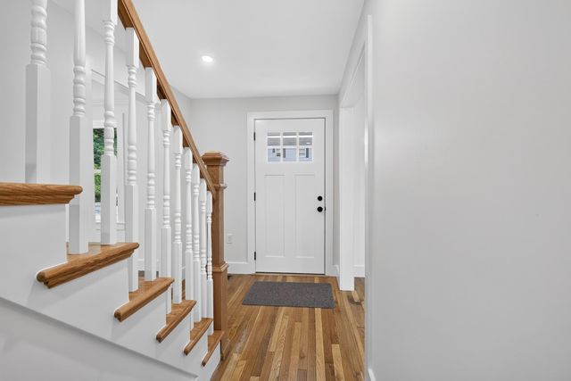 2 Sweetbriar Lane, Rochester, NH 03867
