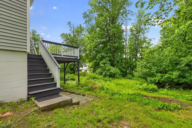 2 Sweetbriar Lane, Rochester, NH 03867