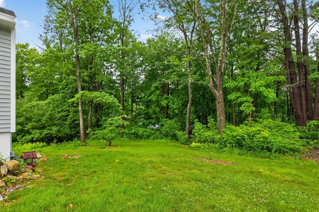 2 Sweetbriar Lane, Rochester, NH 03867