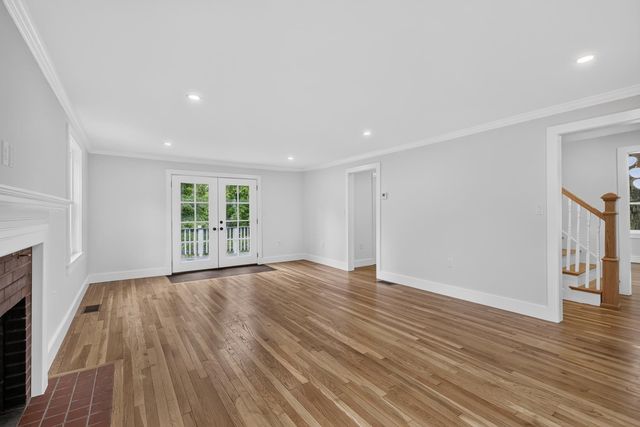 2 Sweetbriar Lane, Rochester, NH 03867