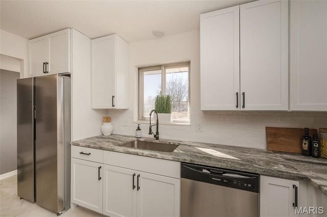 1829 Main Drive, High Ridge, MO 63049